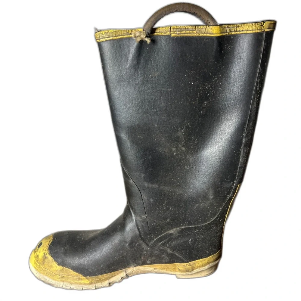 Vintage Firewalker Ranger Rubber Turnout Boot Steel Toe - Single Shoe - VTG USA